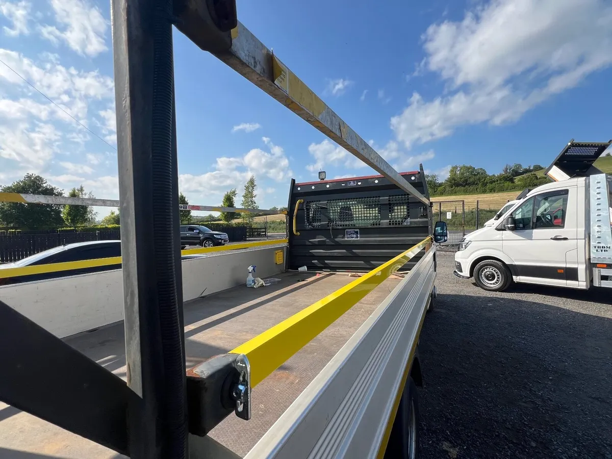 Transit Dropside Body With Tail Lift - Image 2