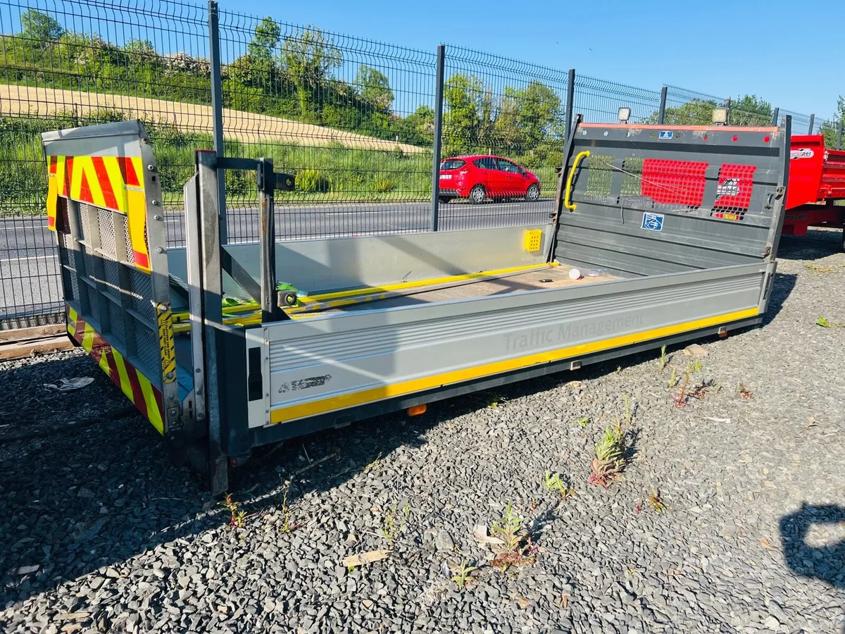 Transit Dropside Body With Tail Lift - Image 1