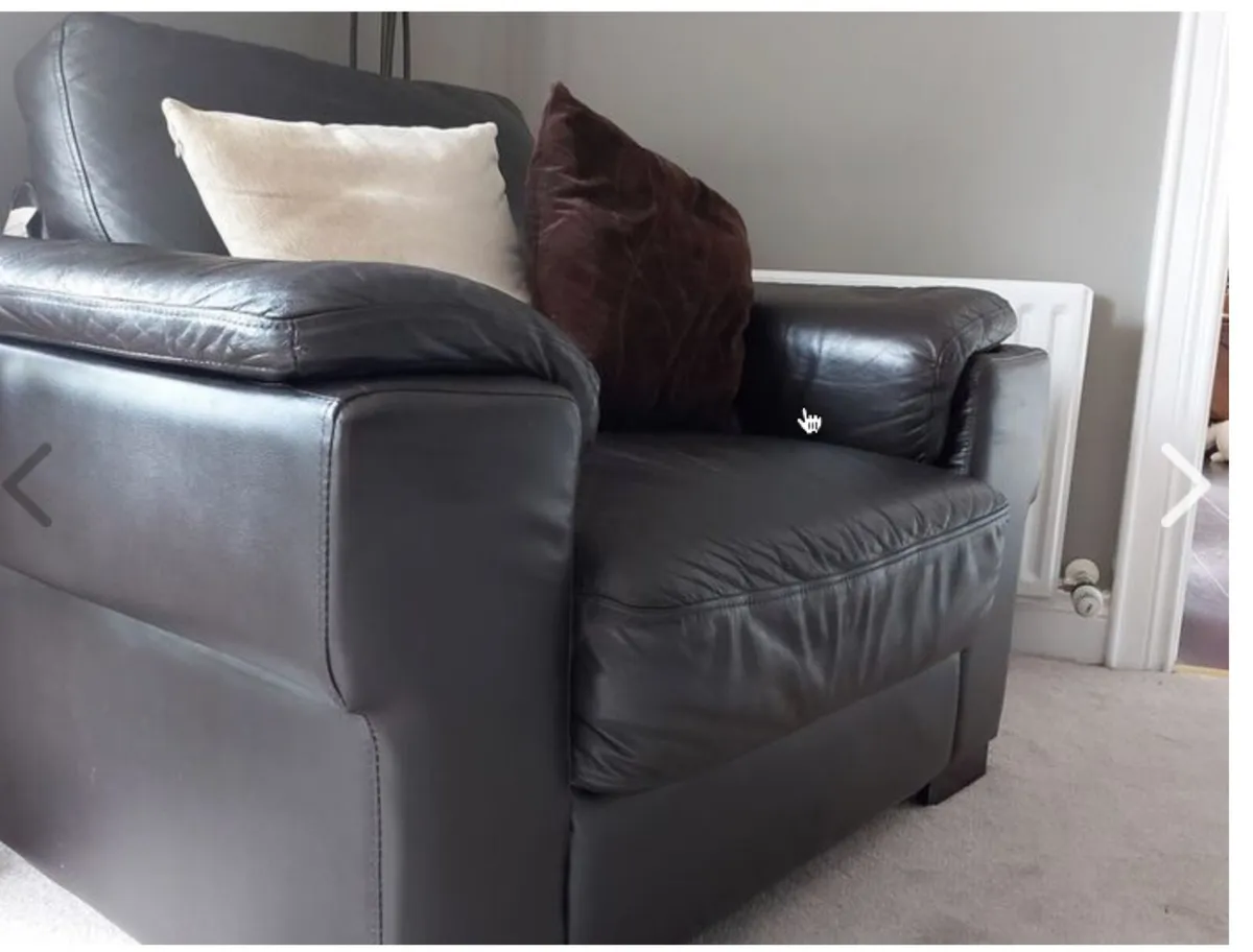 sofa - Image 2