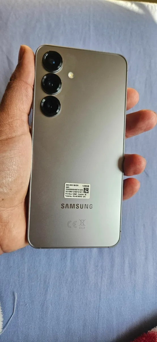 Samsung Galaxy s25 - Image 3