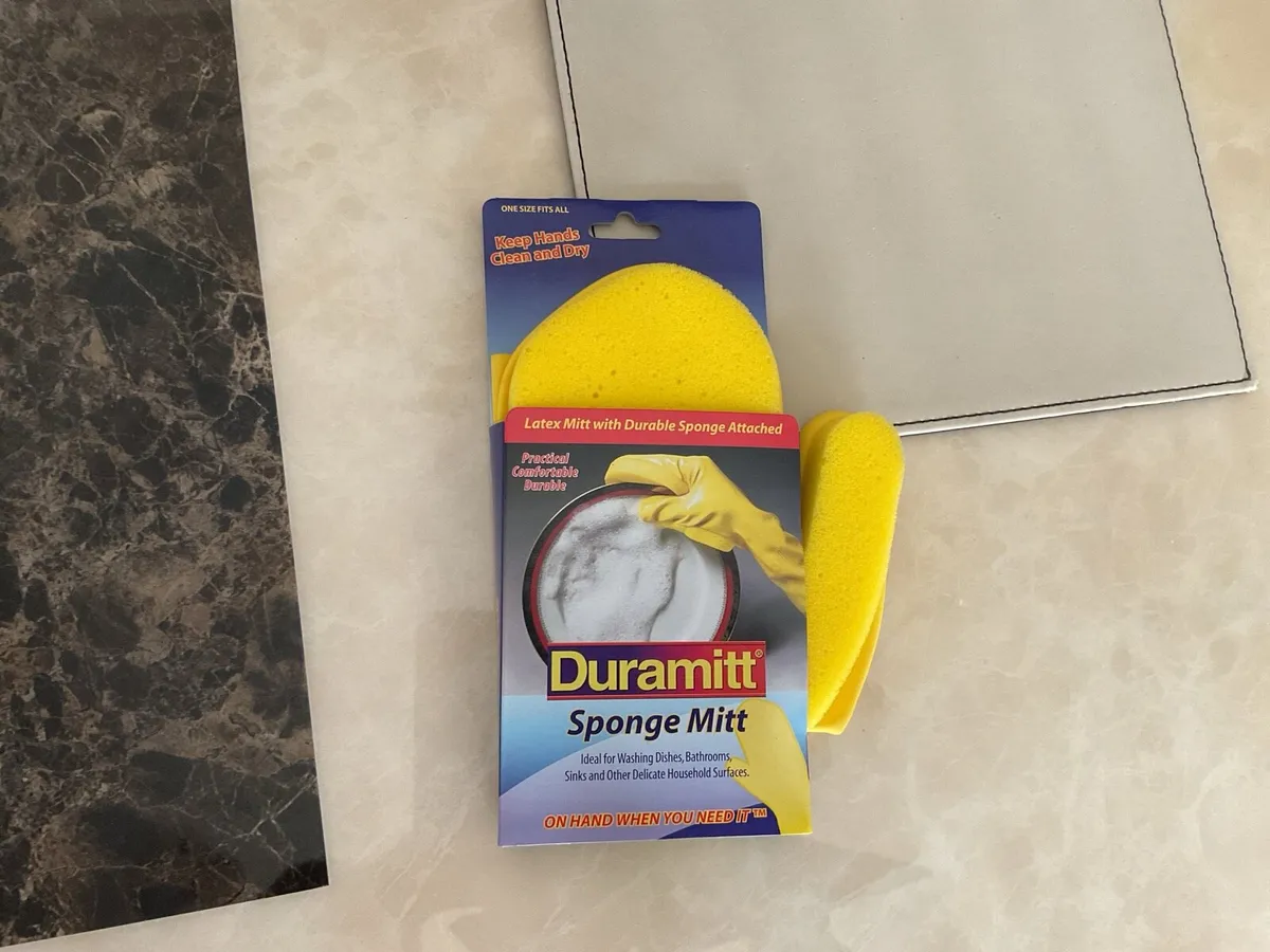 Sponge mitt