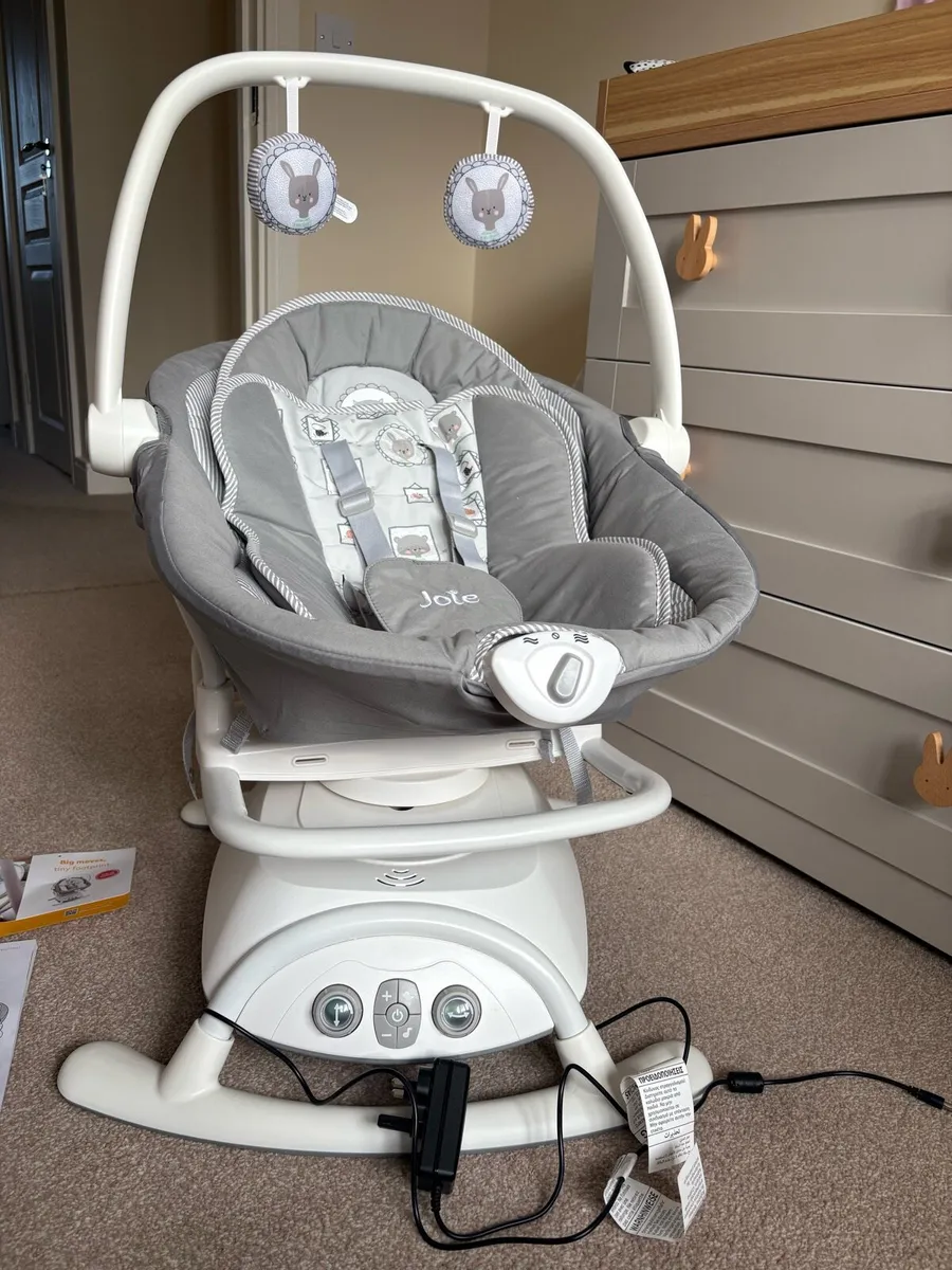 Joie Sansa 2-in-1 Baby Swing Rocker - Image 3