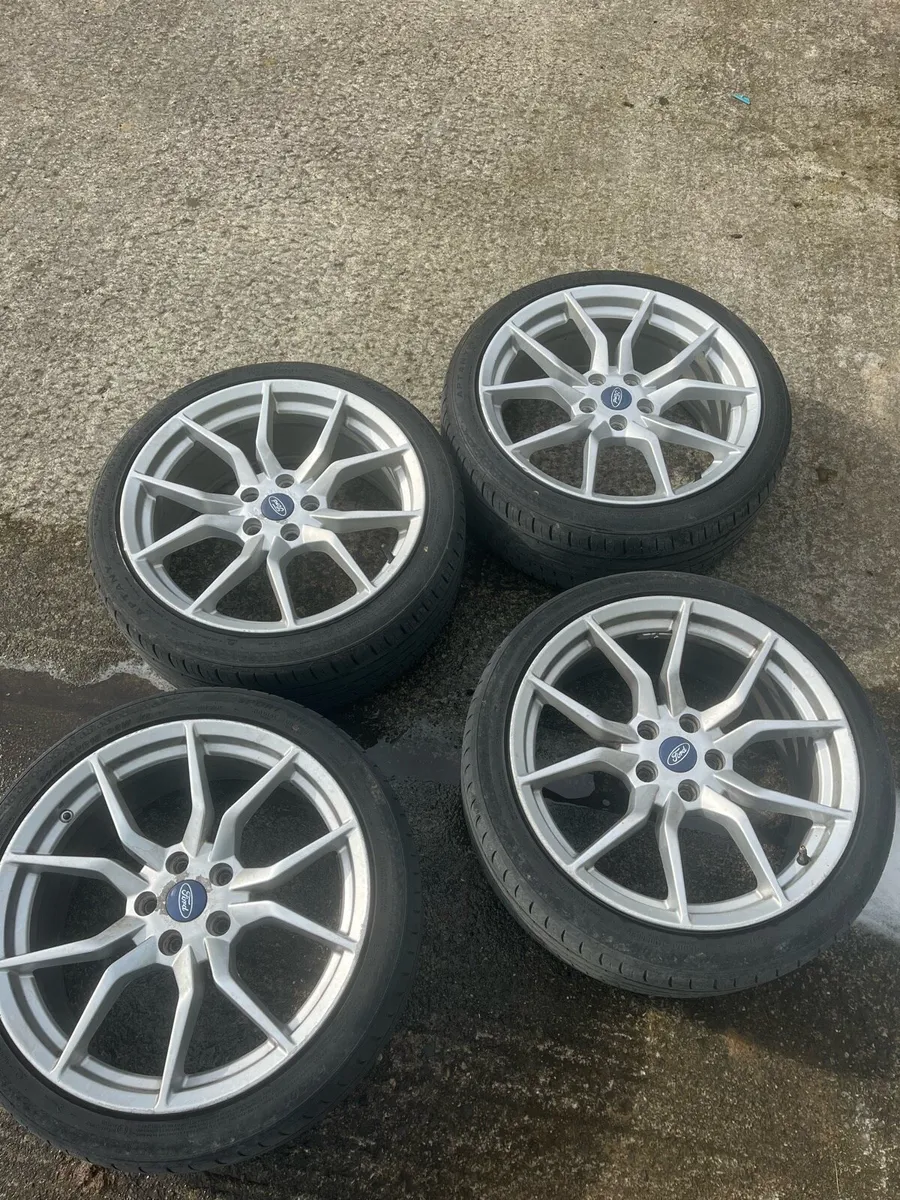 Ford alloy’s - Image 1