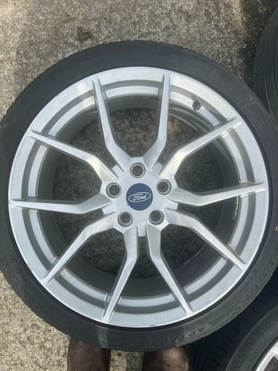Ford alloy’s - Image 2