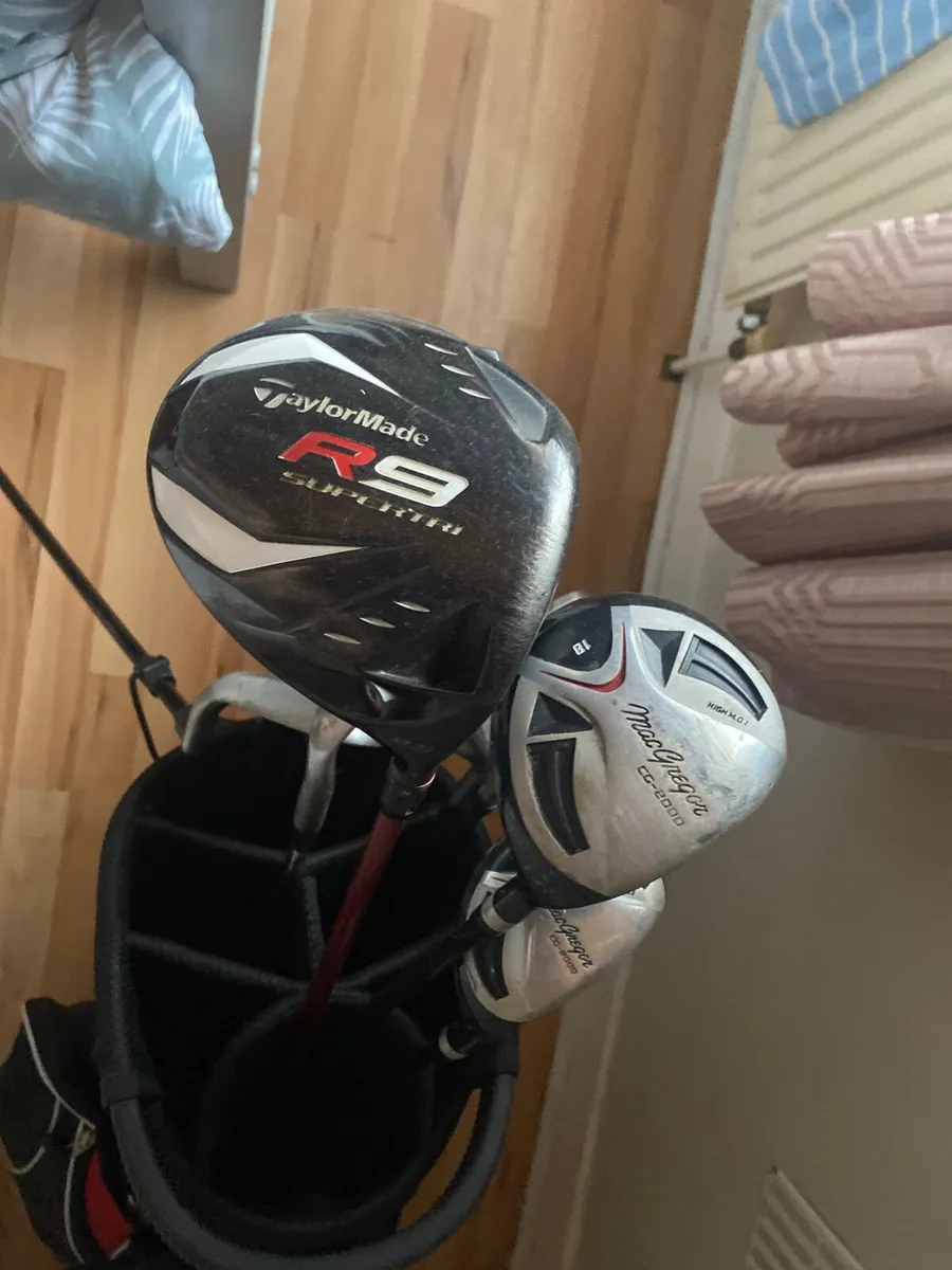 Golf clubs  bag  and trolley - Image 3