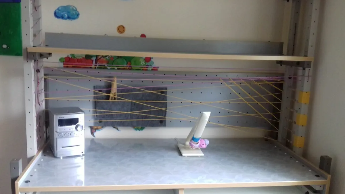 desk - Image 4