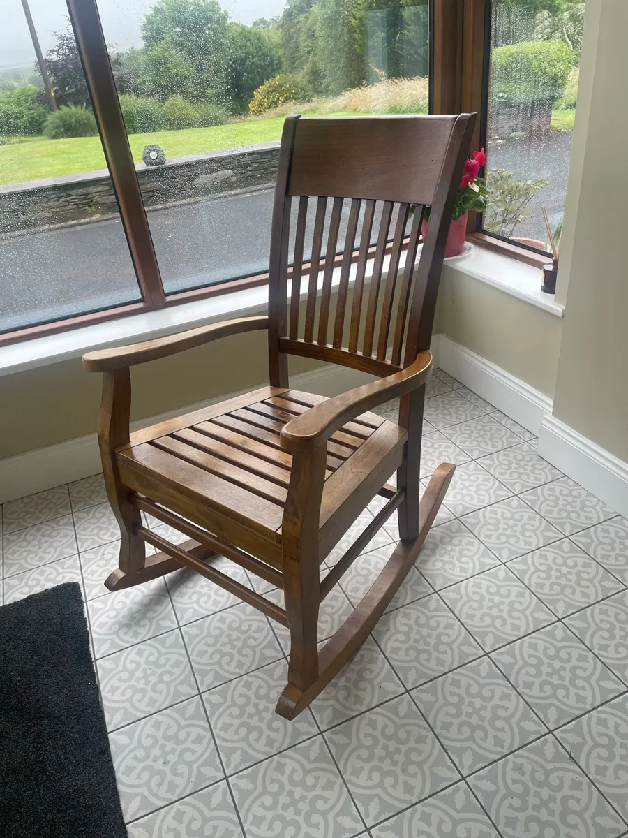 Rocking Chair - Image 3