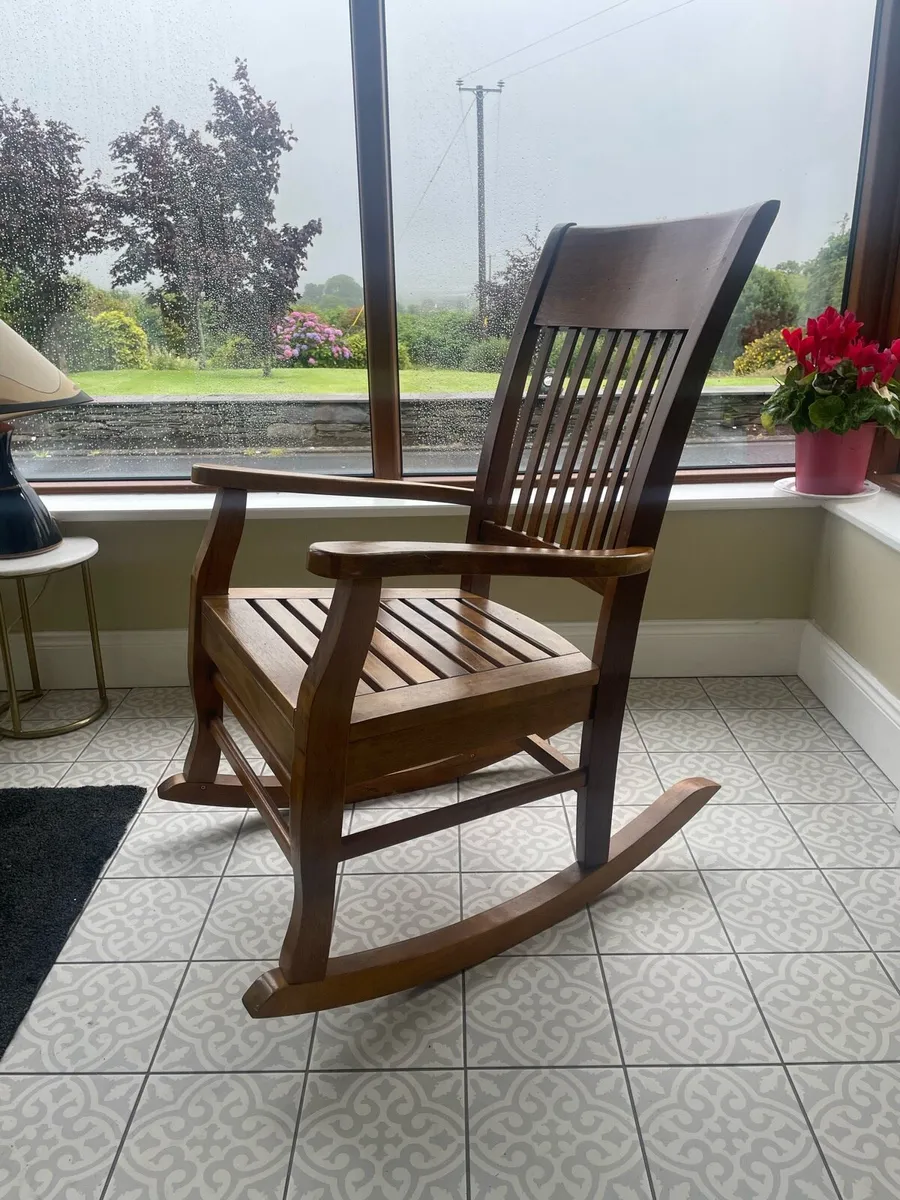 Rocking Chair - Image 4