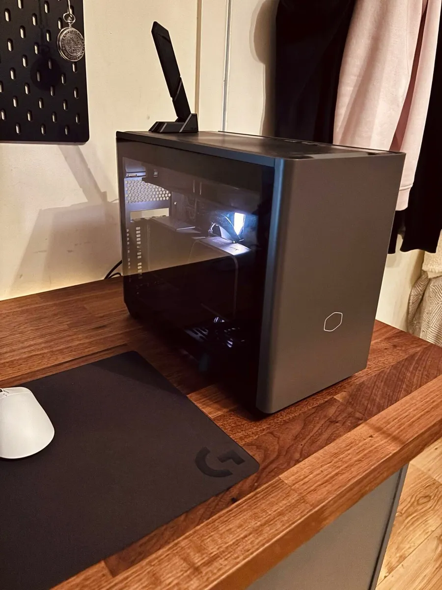 9800x3d ITX Gaming Pc - Image 4