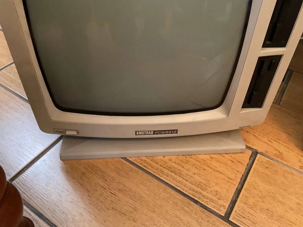 VintaAmstrad 512k personal computer word processor - Image 1