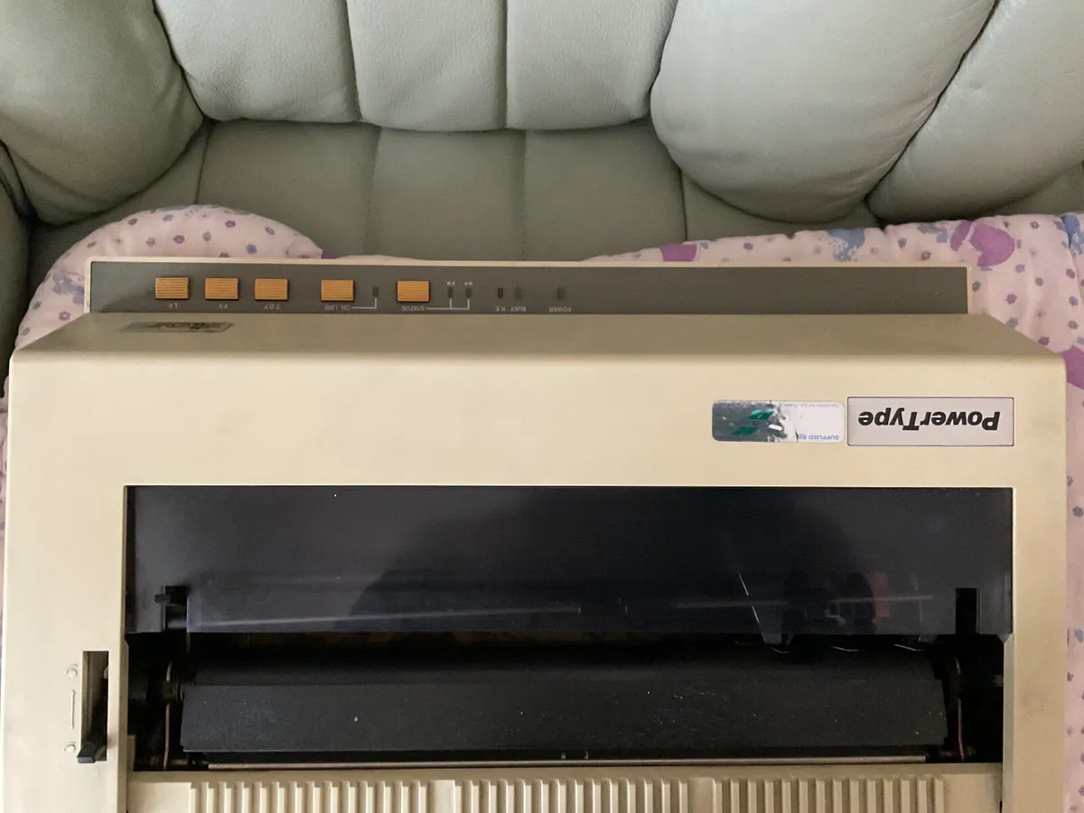 VintaAmstrad 512k personal computer word processor - Image 2