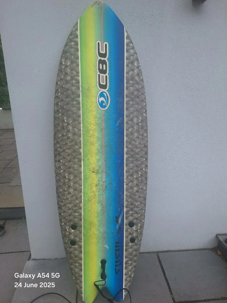 Surfboard - Image 1
