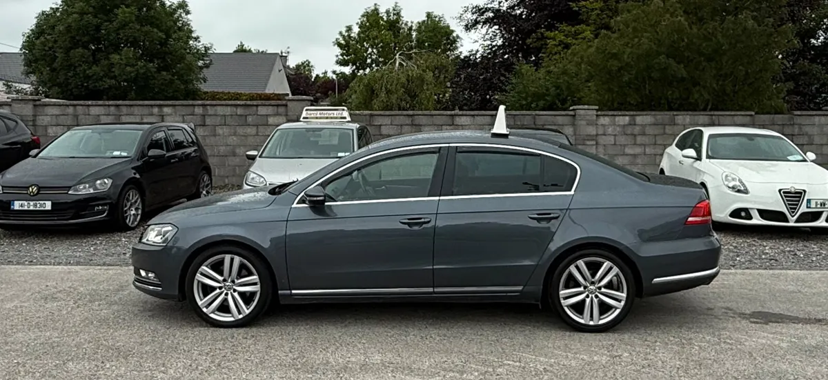 14 Volkswagen Passat 2.0TDI - Image 3