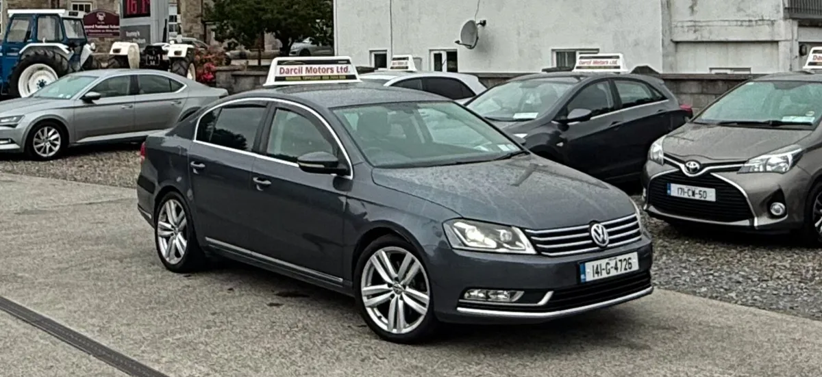 14 Volkswagen Passat 2.0TDI - Image 1