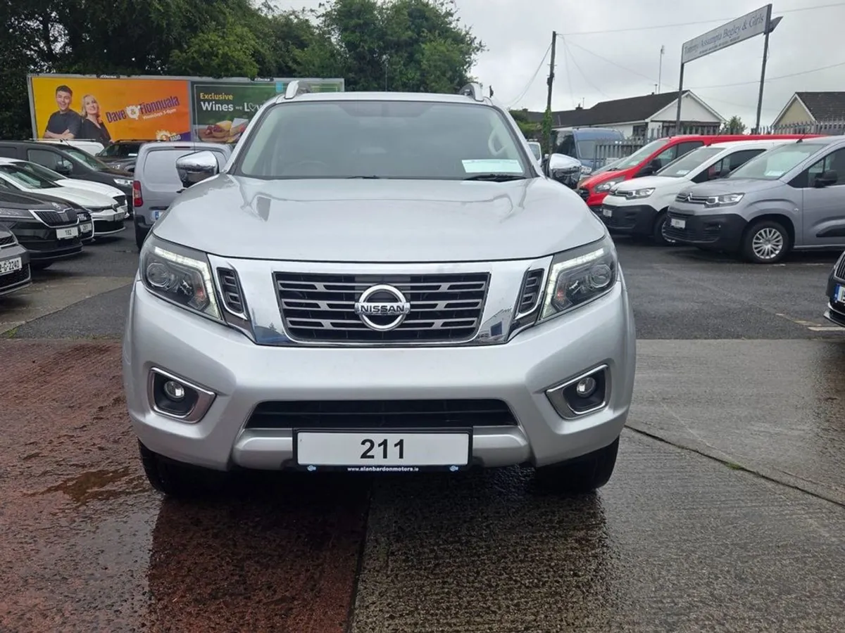 Nissan Navara DCI Tekna SHR DCB - Image 4
