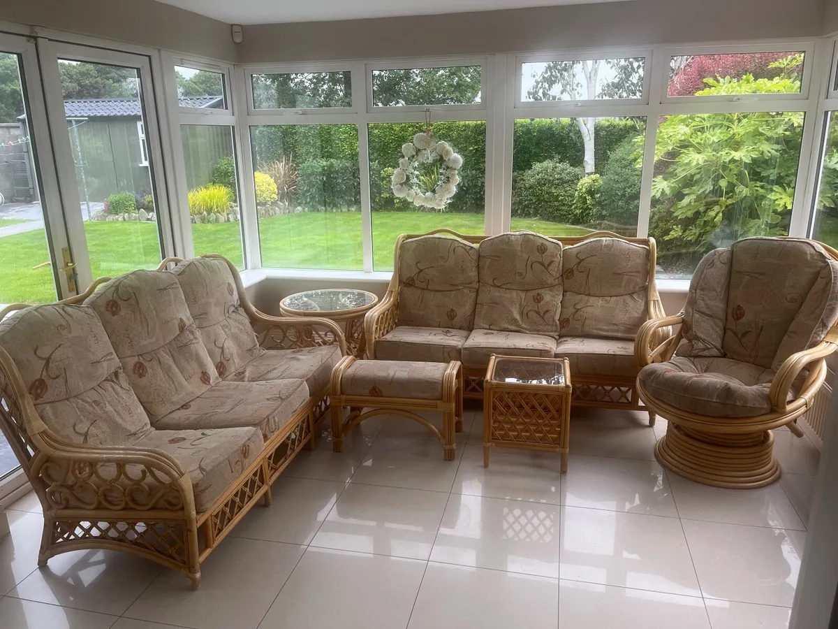 Sunroom furniture
