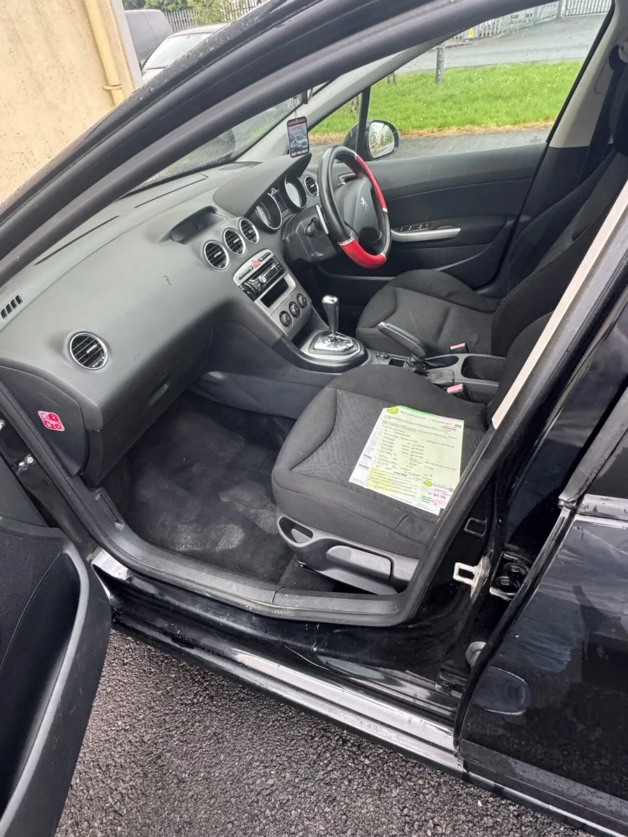 Peugeot 308 2010 - Image 4