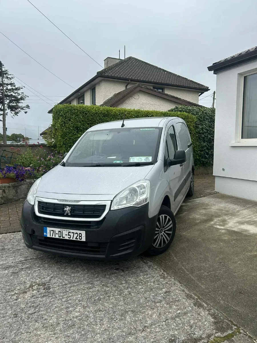 Peugeot Partner 2017 - Image 1