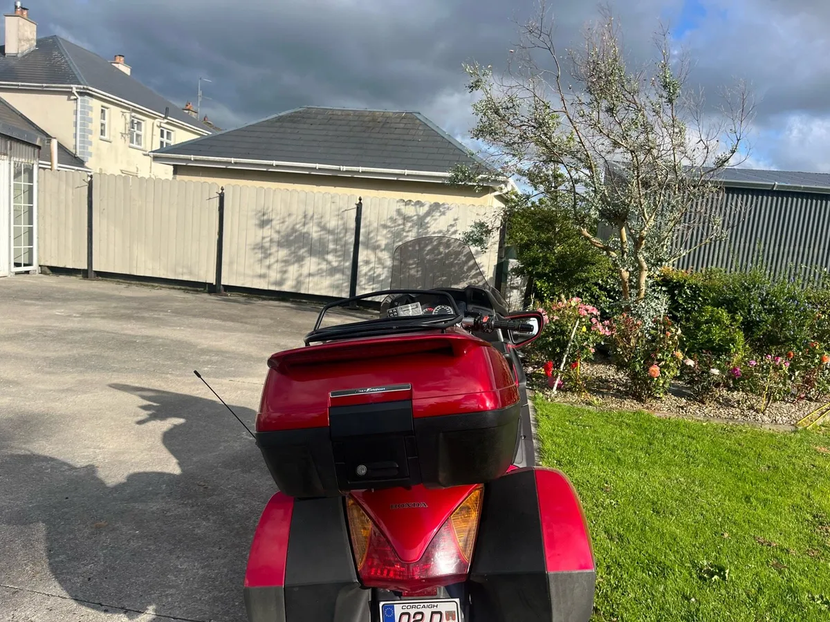 Motorcycle - Image 3