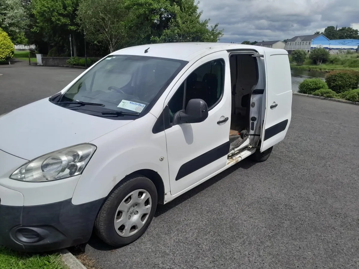 2010 Peugeot Partner 3 Seather1.6Diesel Doe 11,25 - Image 1