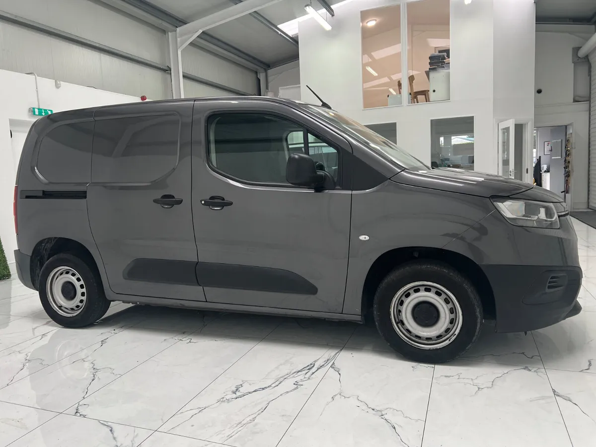 Toyota Proace City 2021 €11995 + Vat - Image 3