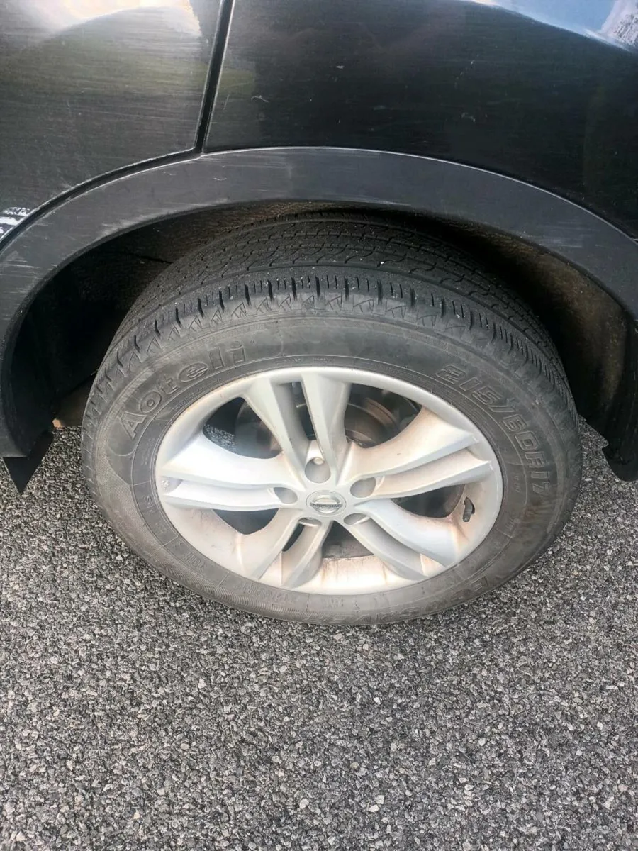 2013 Nissan Qashqai 1.5 Diesel - Image 2
