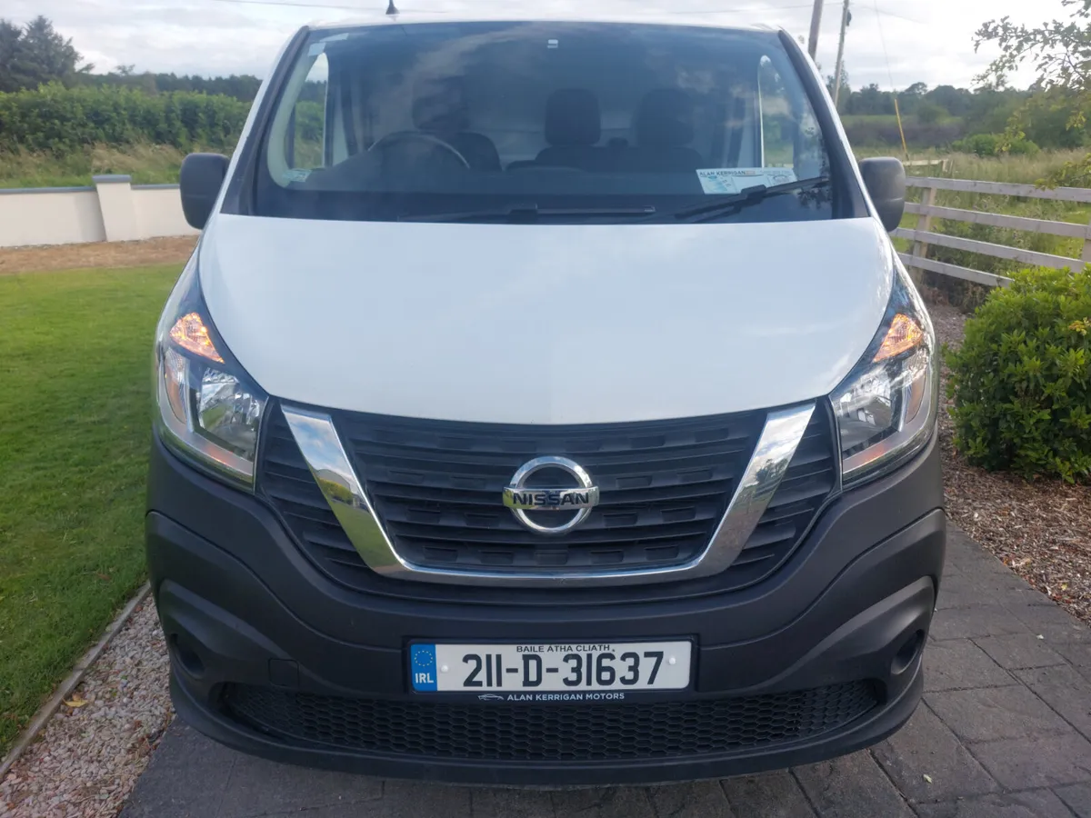 NISSAN NV300 2021 / LWB - Image 2