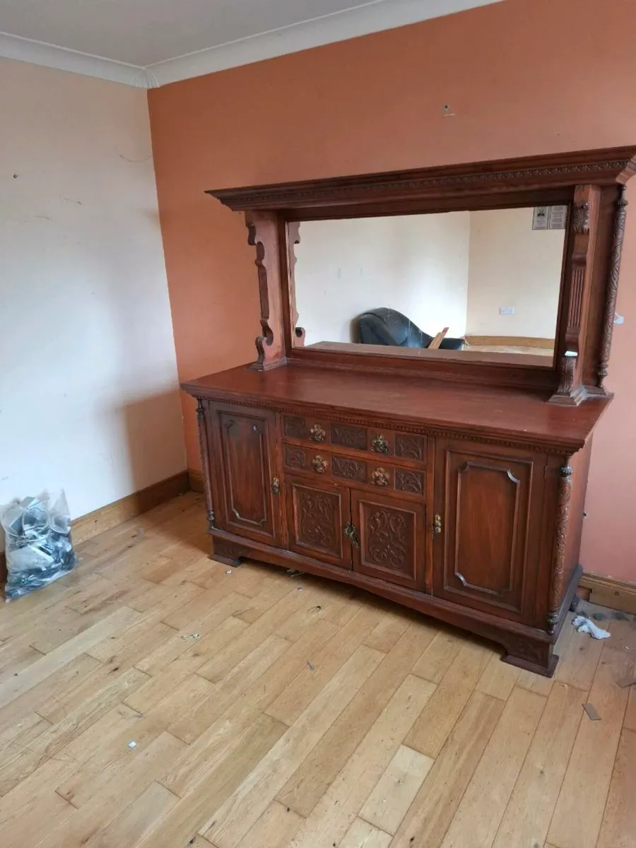Mahogany sideboard - Image 2