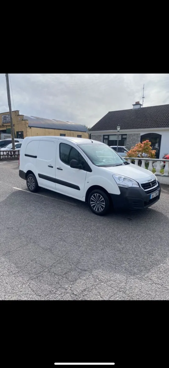Peugeot Partner 2018 - Image 2