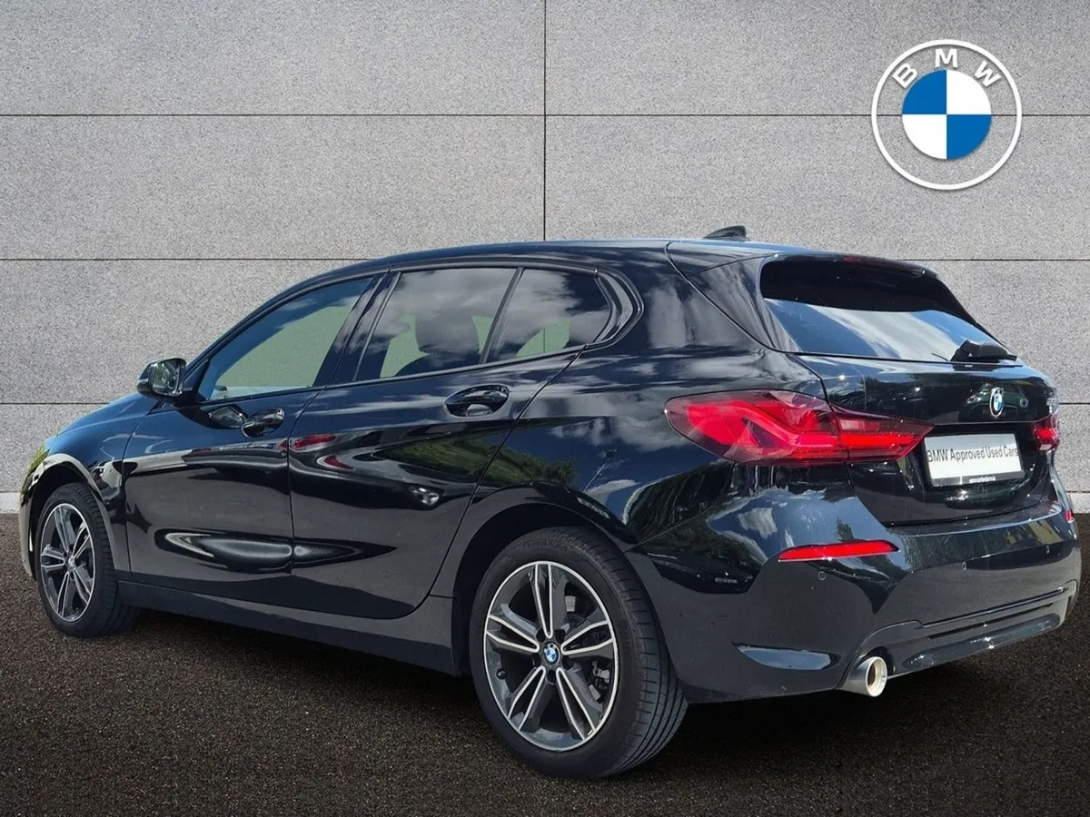 BMW 1 Series 118i Sport - Image 2