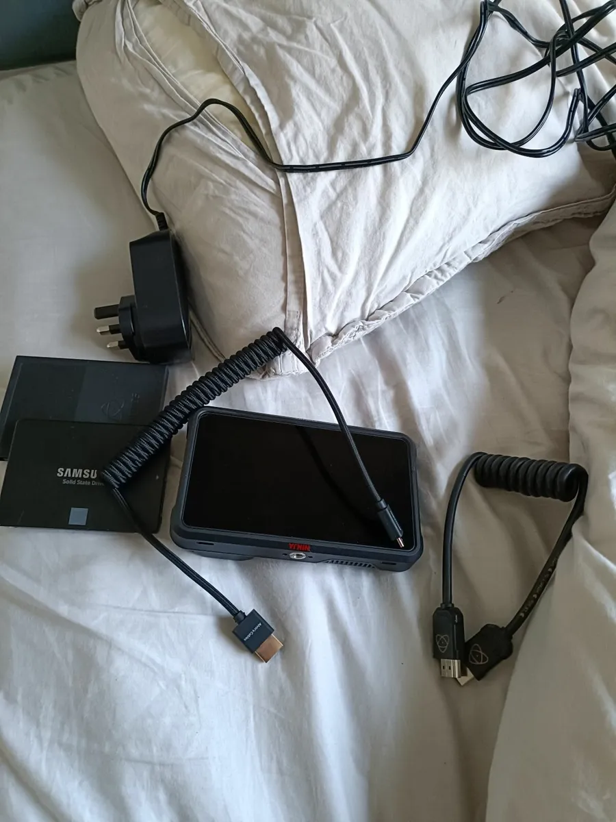 Camera monitor/recorder - Image 1