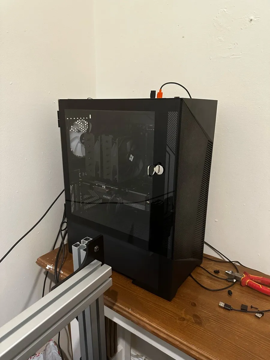 Sim rig and pc - Image 3