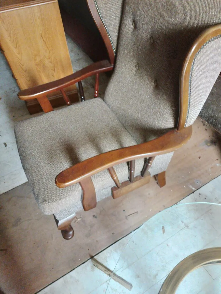 2 arm chairs matching - Image 3