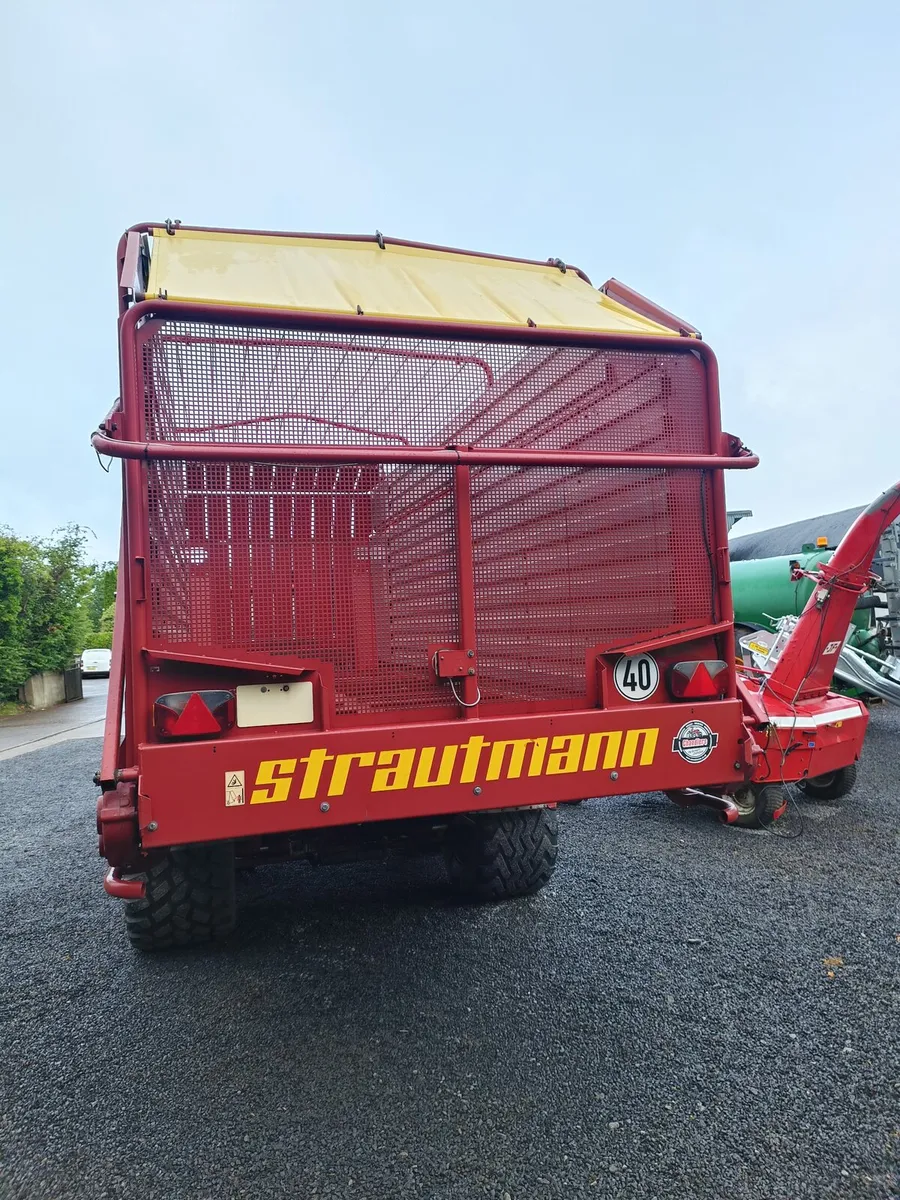 Strautmann Super Vitesse 3501 CFS Silage Wagon - Image 3
