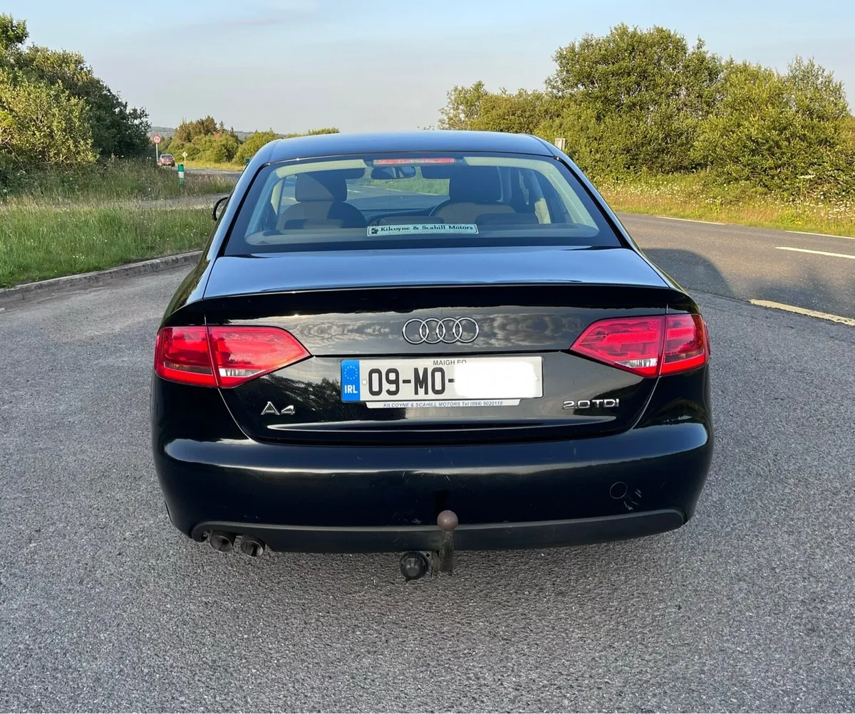 Audi A4 SE 2.0TDI  NCT 04/26 - Image 4