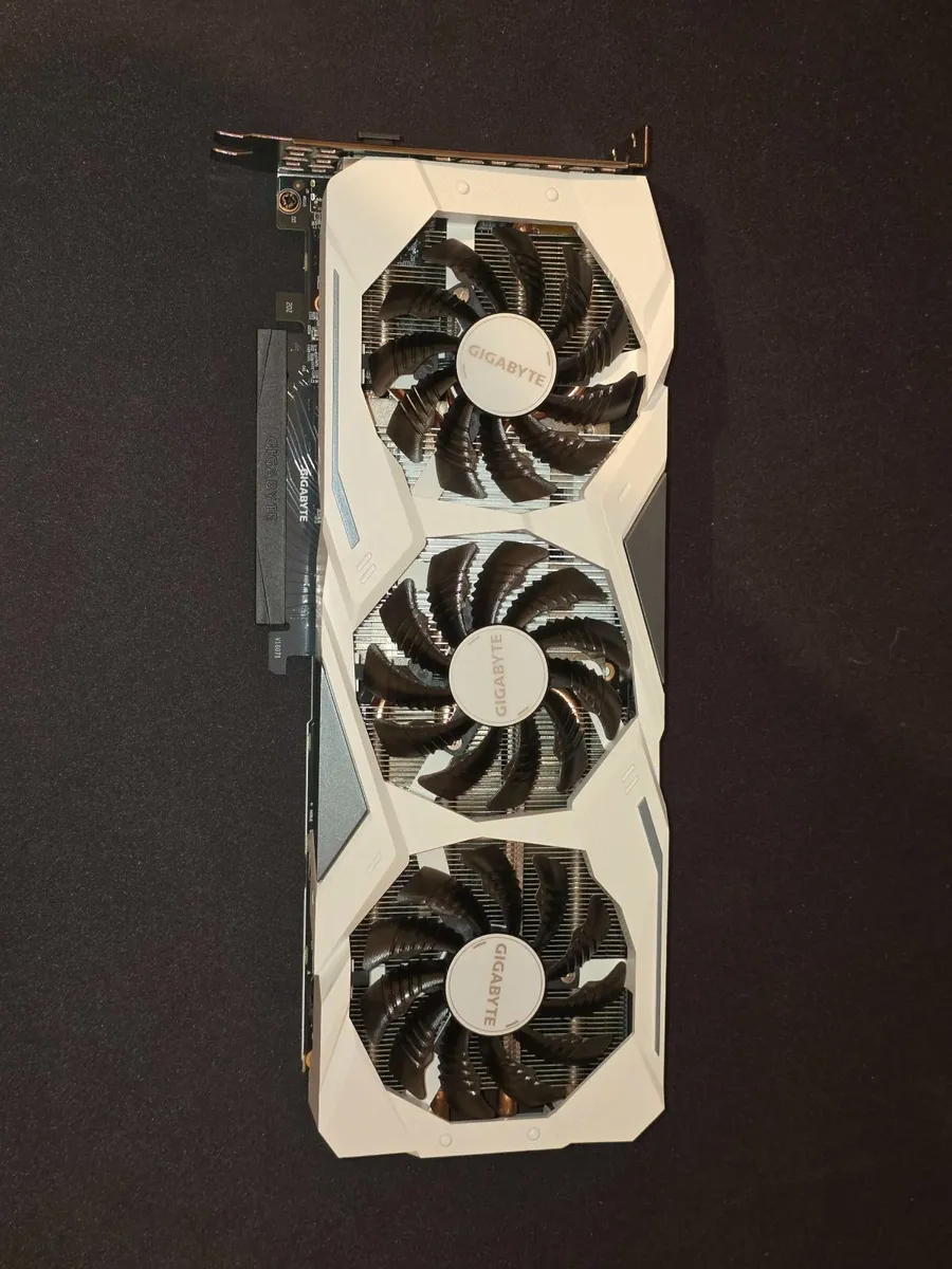 Gigabyte 2060 Super Gaming Oc White 8g - Image 1