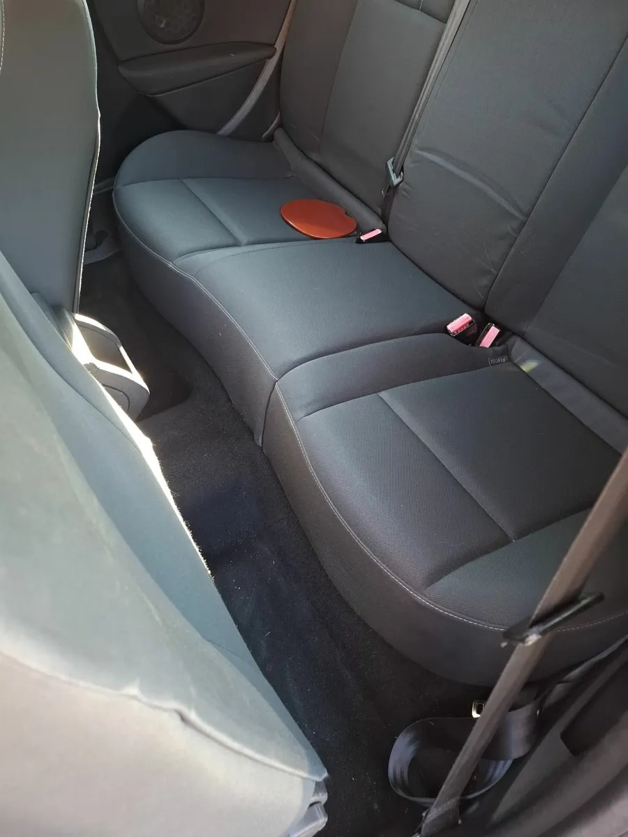 Renault Megane 2010 - Image 4