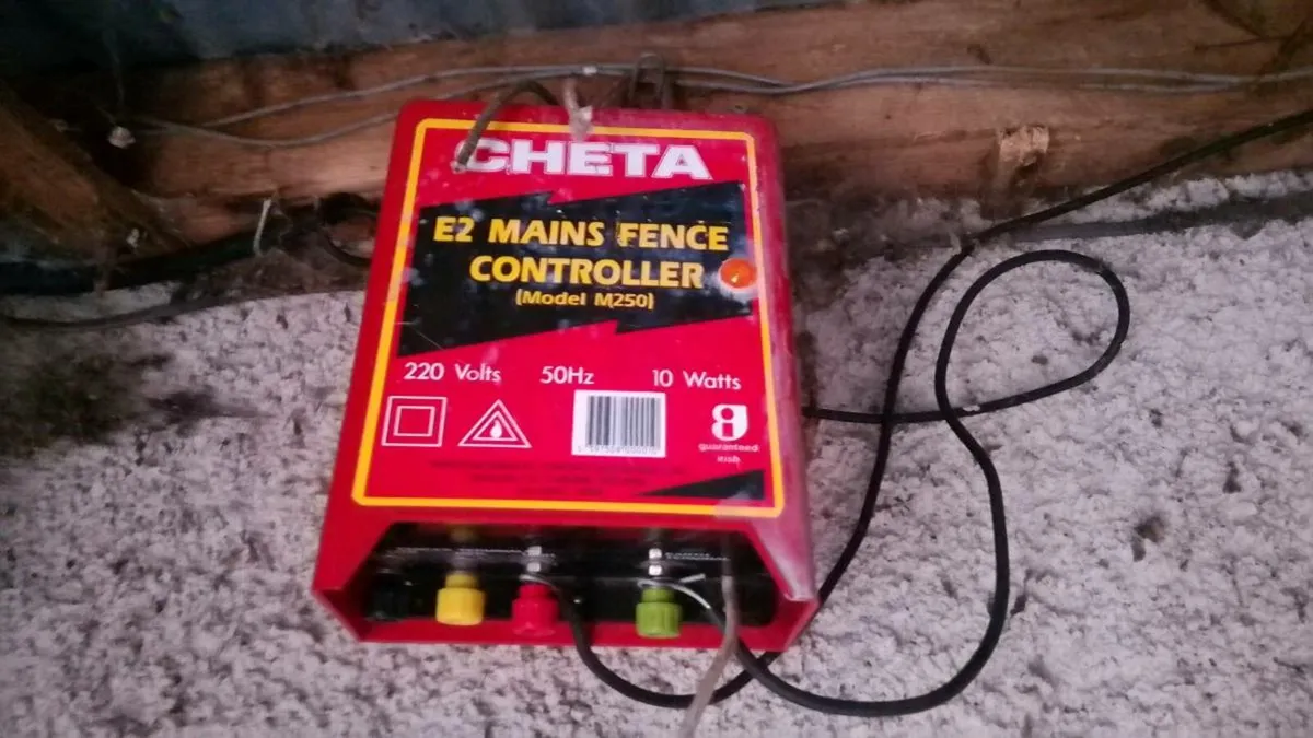 Cheta E2. Electric fencer - Image 3