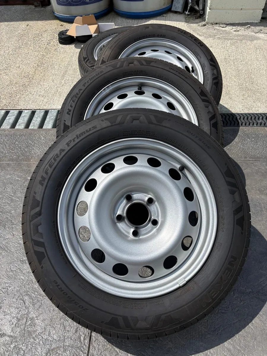 Wheels and tyres - Image 3