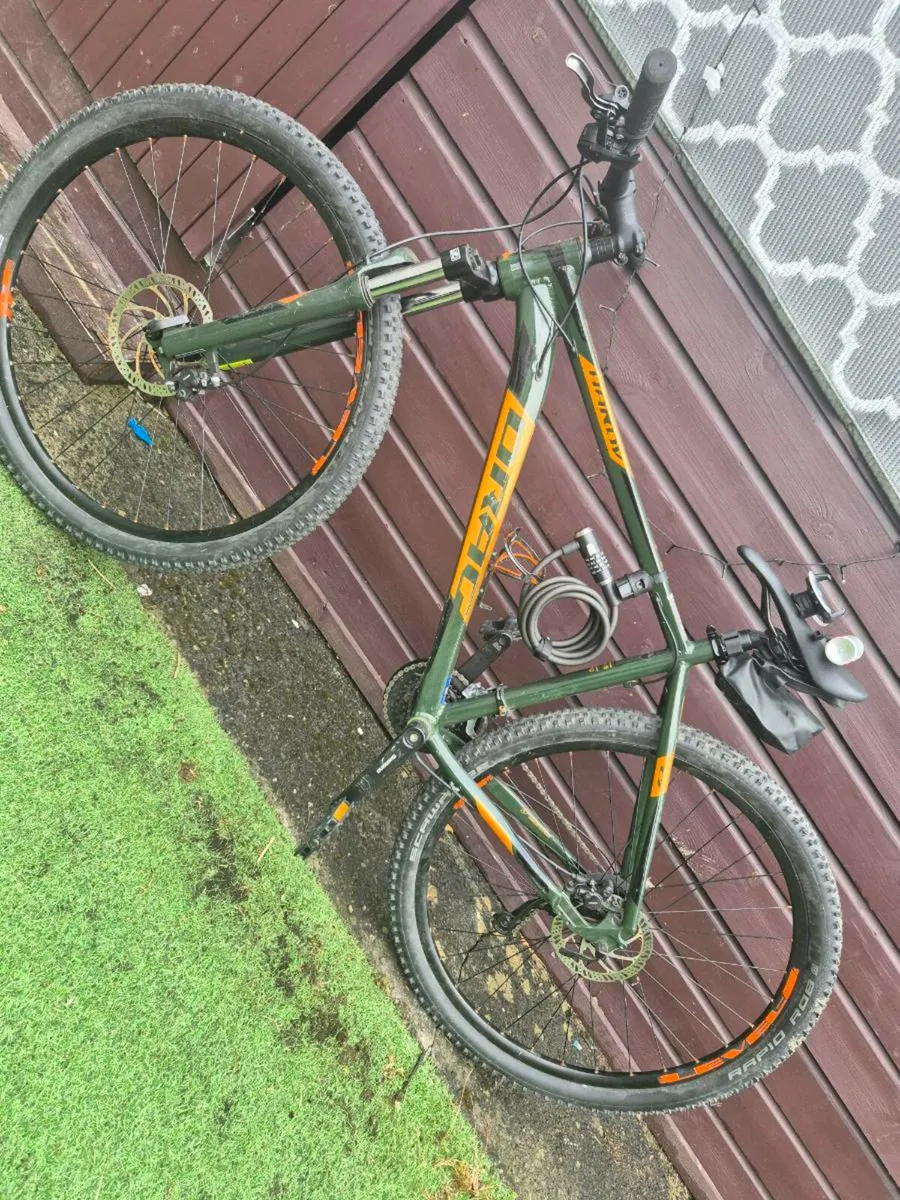 Bicycle and accessories - Image 2