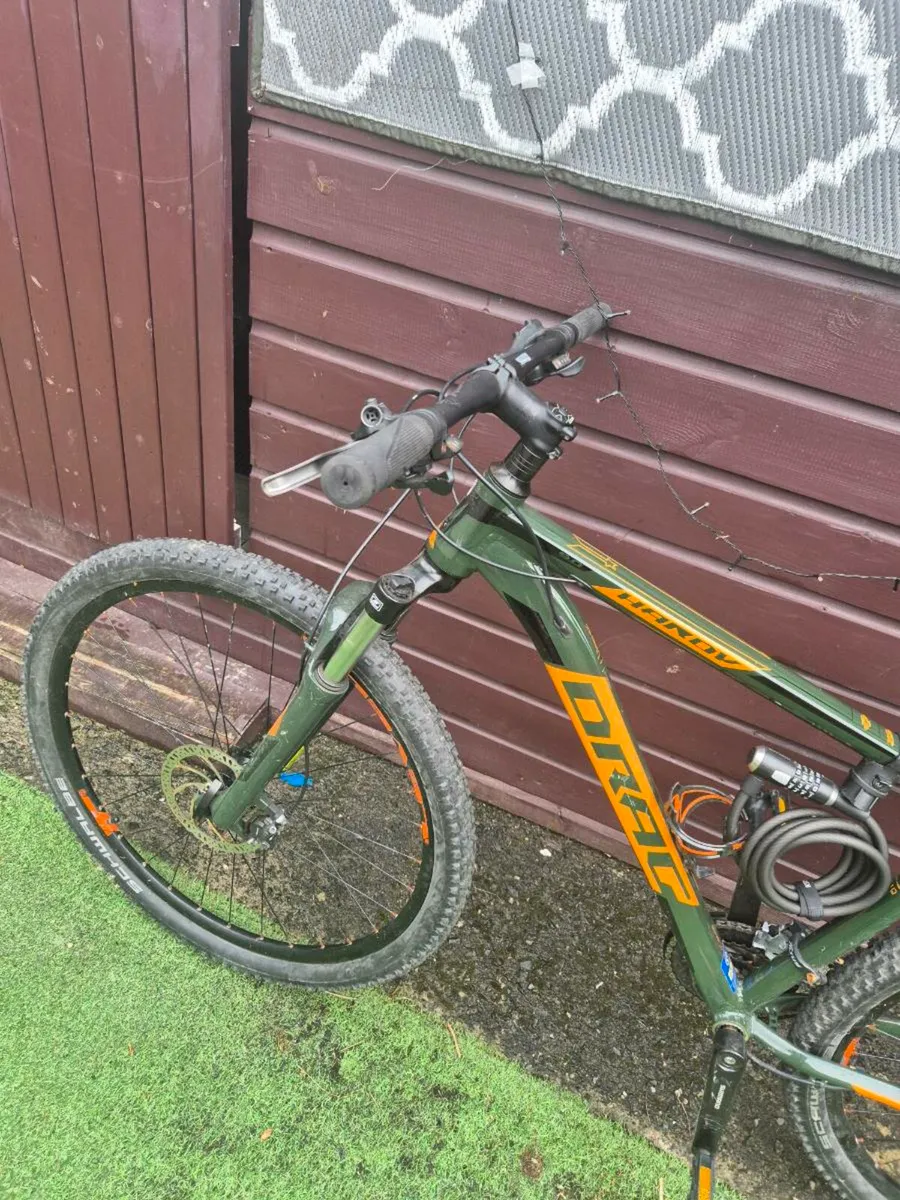 Bicycle and accessories - Image 4