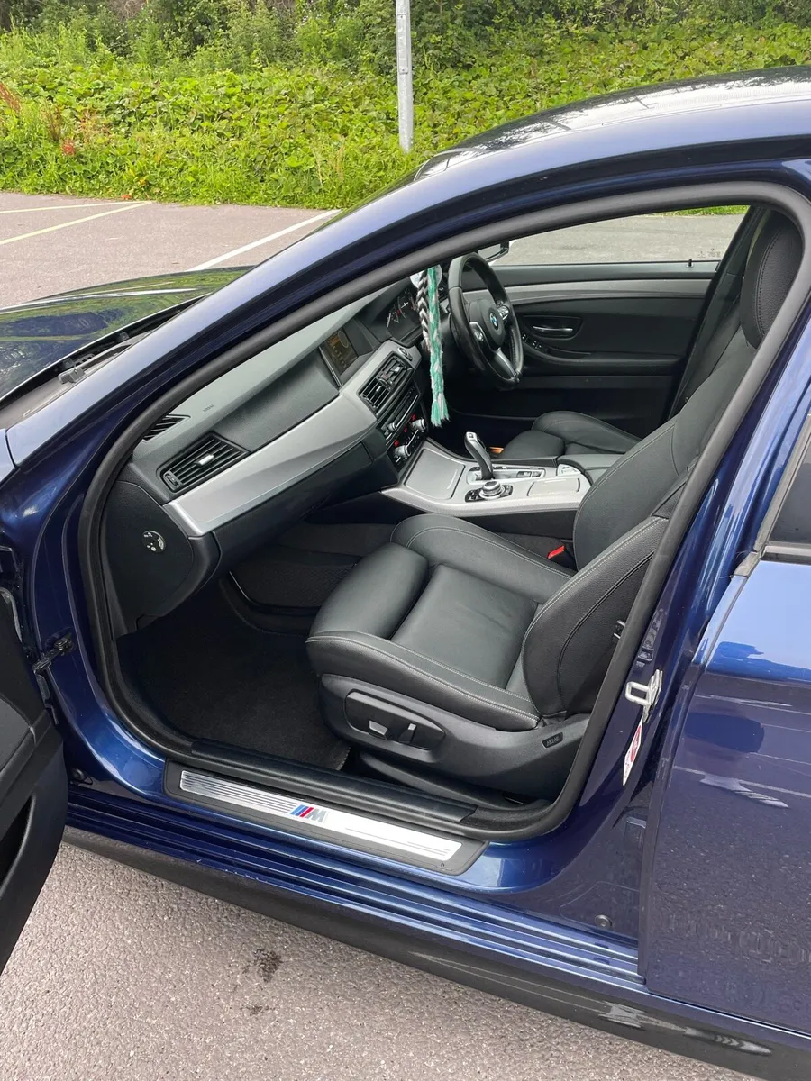BMW M SPORT F10 4DR AUTO - Image 3