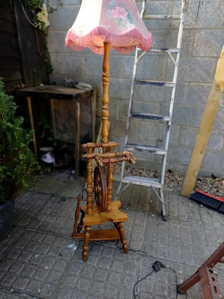 Vintage Spinning Wheel Floor Lamp - Image 3