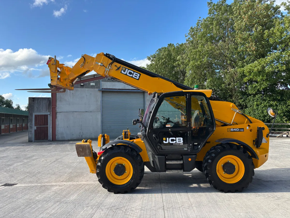 JCB 540-140   (2465 Hours) - Image 2