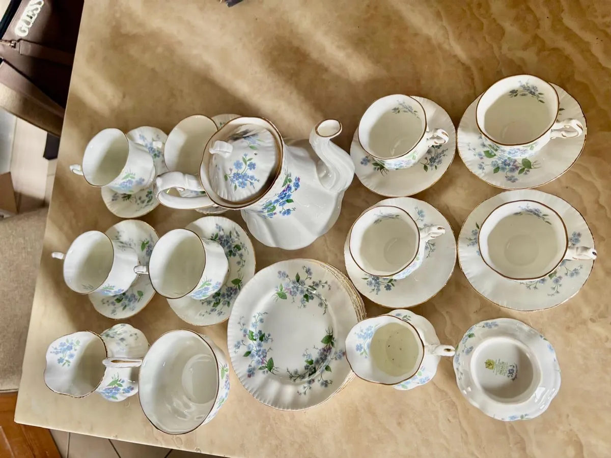 Paragon forget me knot China tea set - Image 3