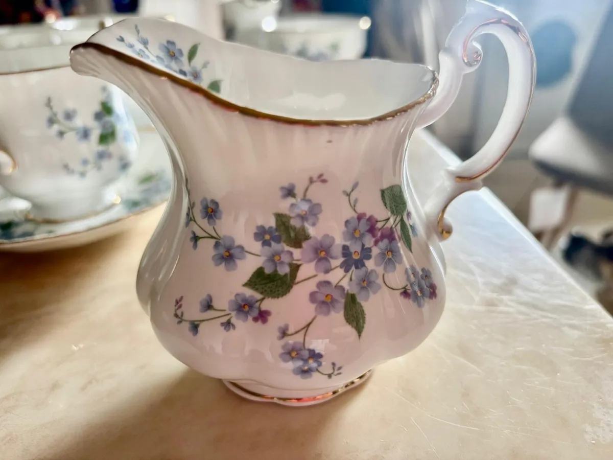 Paragon forget me knot China tea set - Image 4