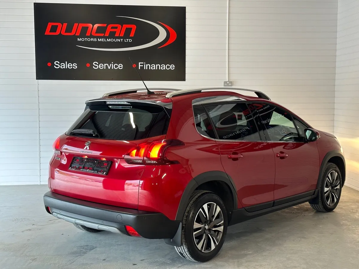 2017 PEUGEOT 2008 ALLURE PURETECH - Image 4