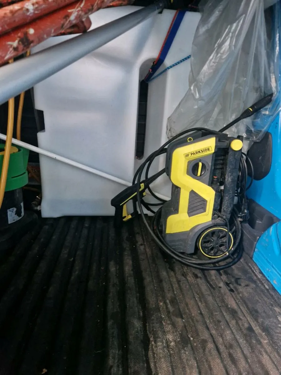 560L water tank - Image 3