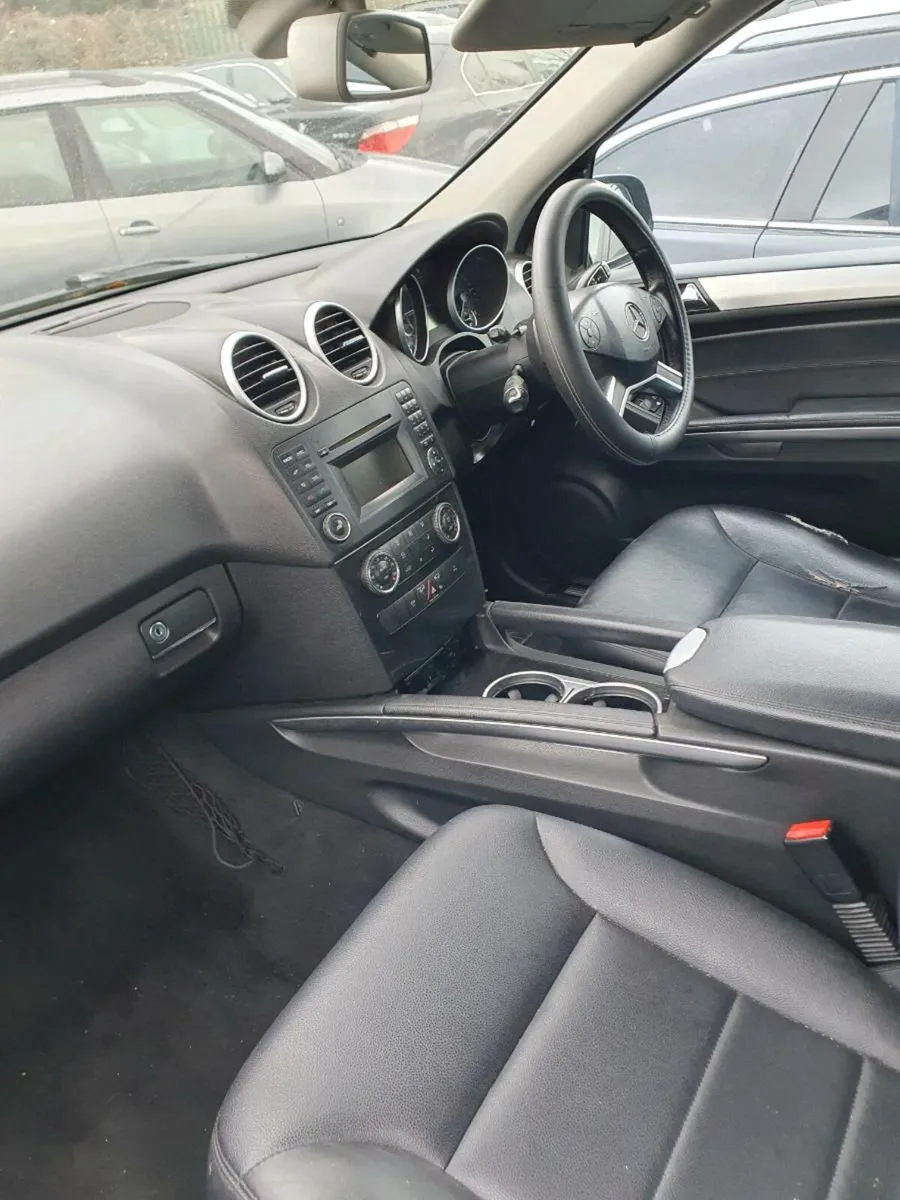 Mercedes ml280 - Image 3