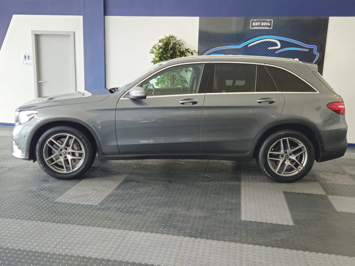 17 MERCEDES BENZ GLC 220 4MATIC AMG SPORT - Image 2